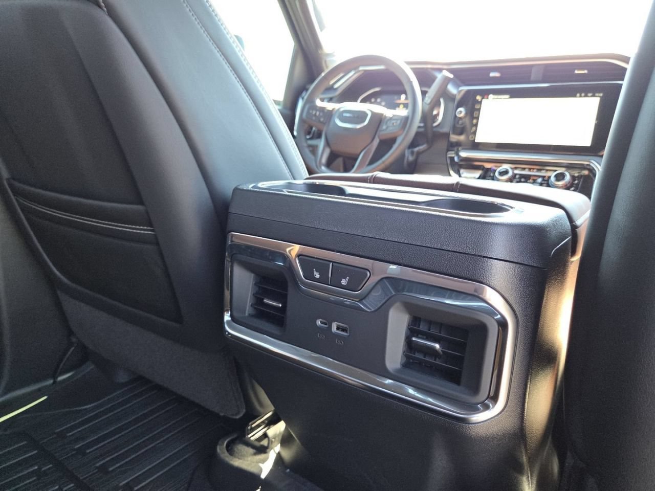 New 2026 Onyx Black GMC Denali Ultimate image 30