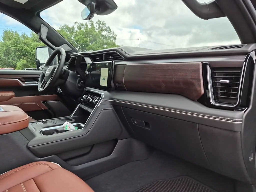 2026 GMC Sierra 2500HD Denali Ultimate - Photo 42