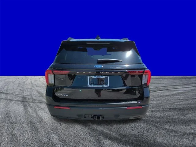 New 2026 Agate Black Metallic Ford Active image 5
