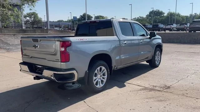 2026 Chevrolet Silverado 1500 LTZ - Photo 8