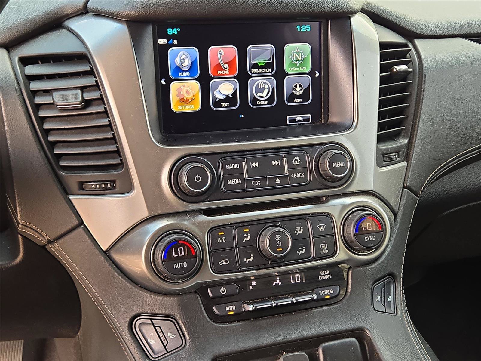 Used 2019 Green Chevrolet LT image 25