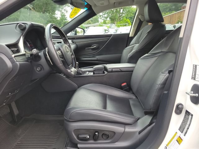 Used 2021 White Lexus 350 image 20