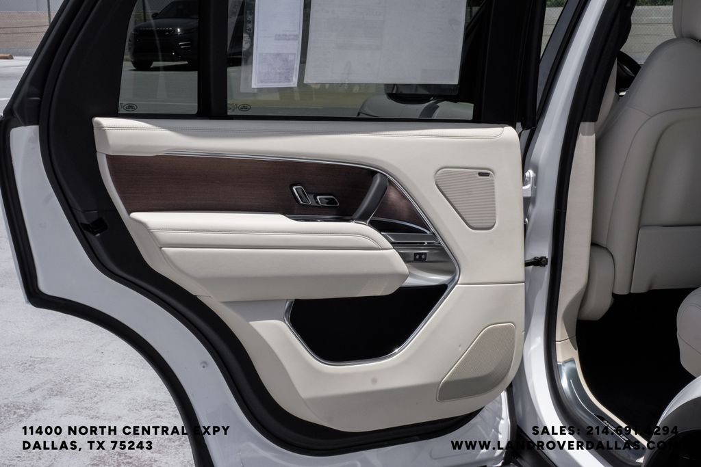 2026 Land Rover Range Rover SE - Photo 48