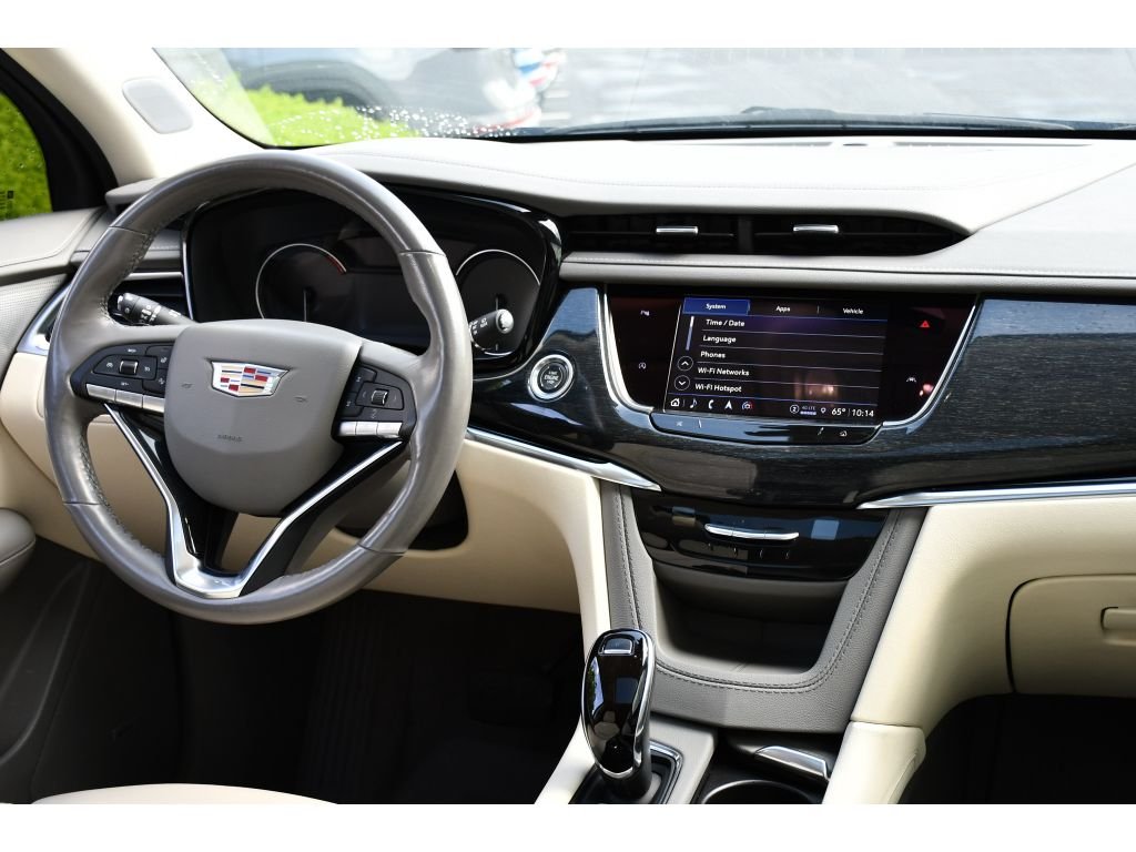 Used 2023 Opulent Blue Metallic Cadillac FWD Premium Luxury image 20