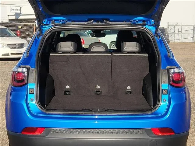 Used 2024 Blue Jeep Latitude 4x4 image 9