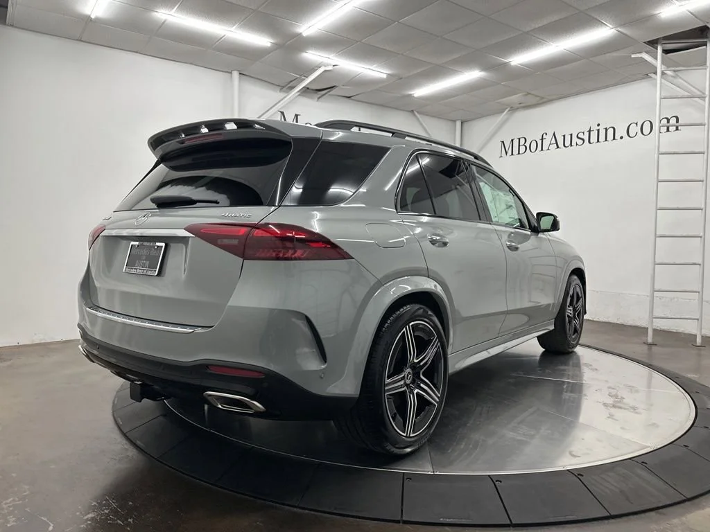 New 2026 White Mercedes-Benz GLE 580 image 7