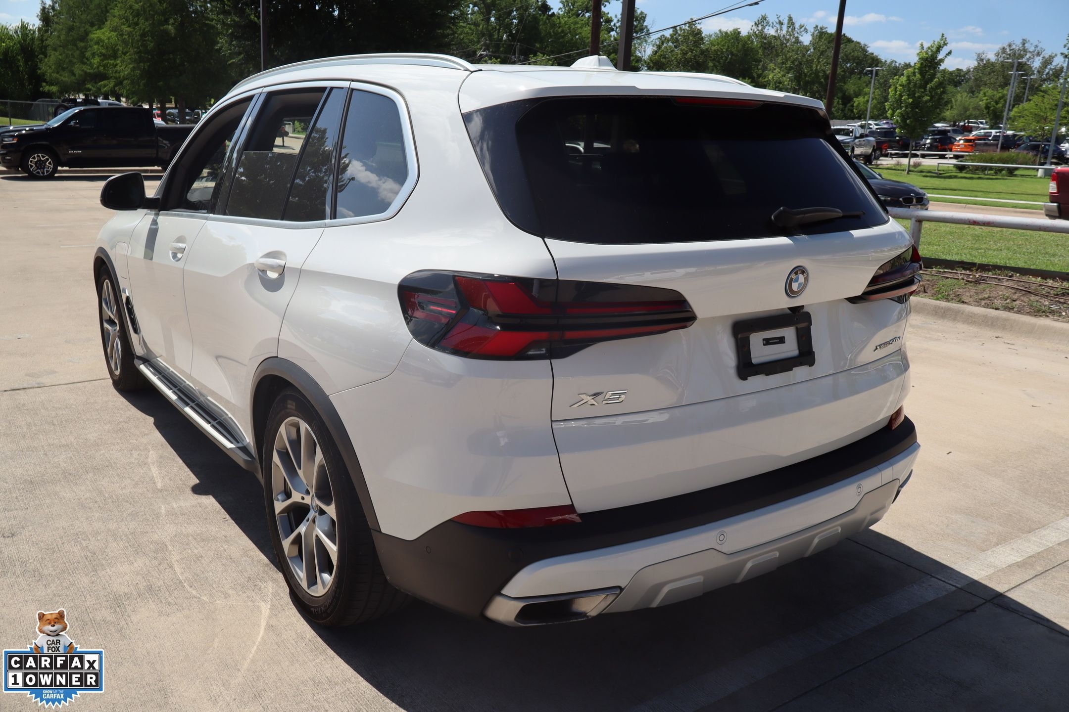 Used 2025 Alpine White BMW xDrive50e image 6