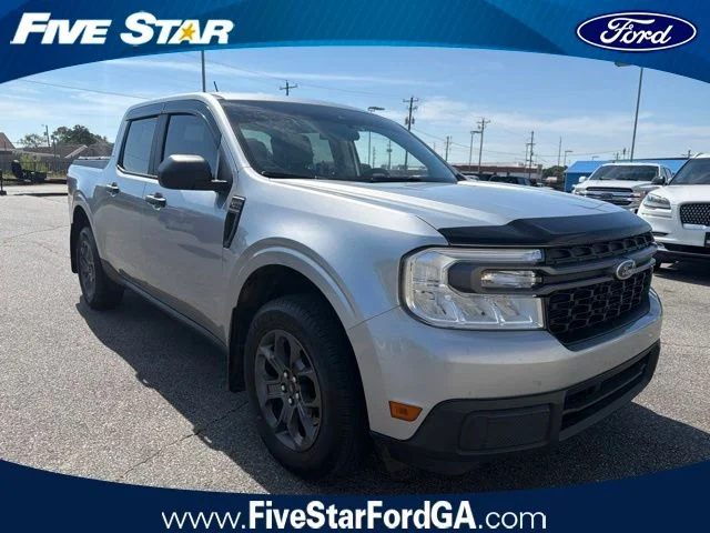 Used 2022 Silver Ford XLT image 1
