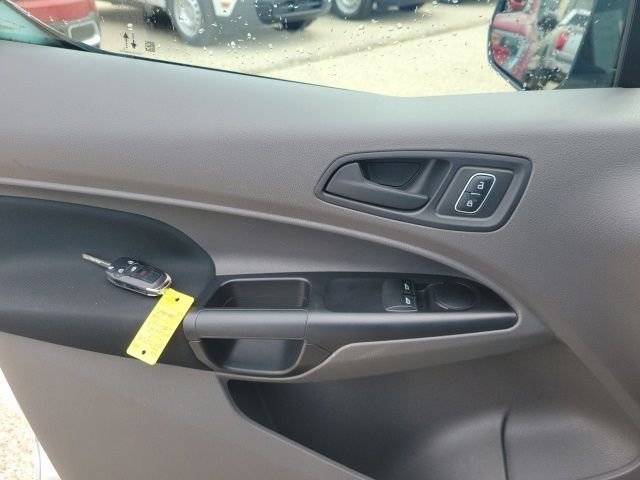 Used 2023 White Ford XL image 11