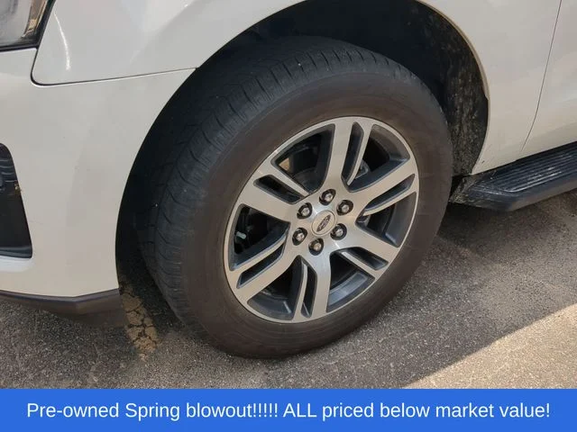 Used 2024 White Ford XLT image 6