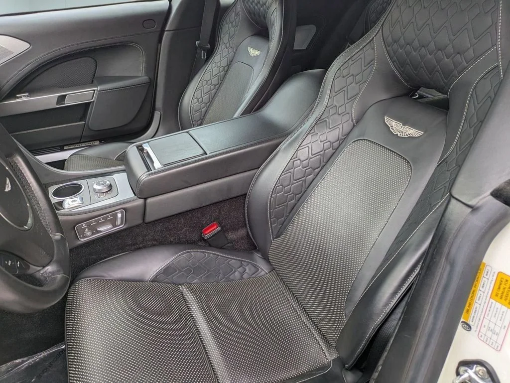 2015 Aston Martin Rapide S - Photo 18