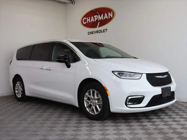 2025 Chrysler Pacifica