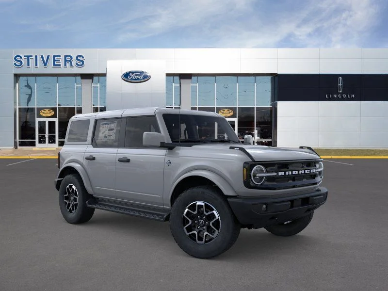 New 2026 White Ford Outer Banks image 1