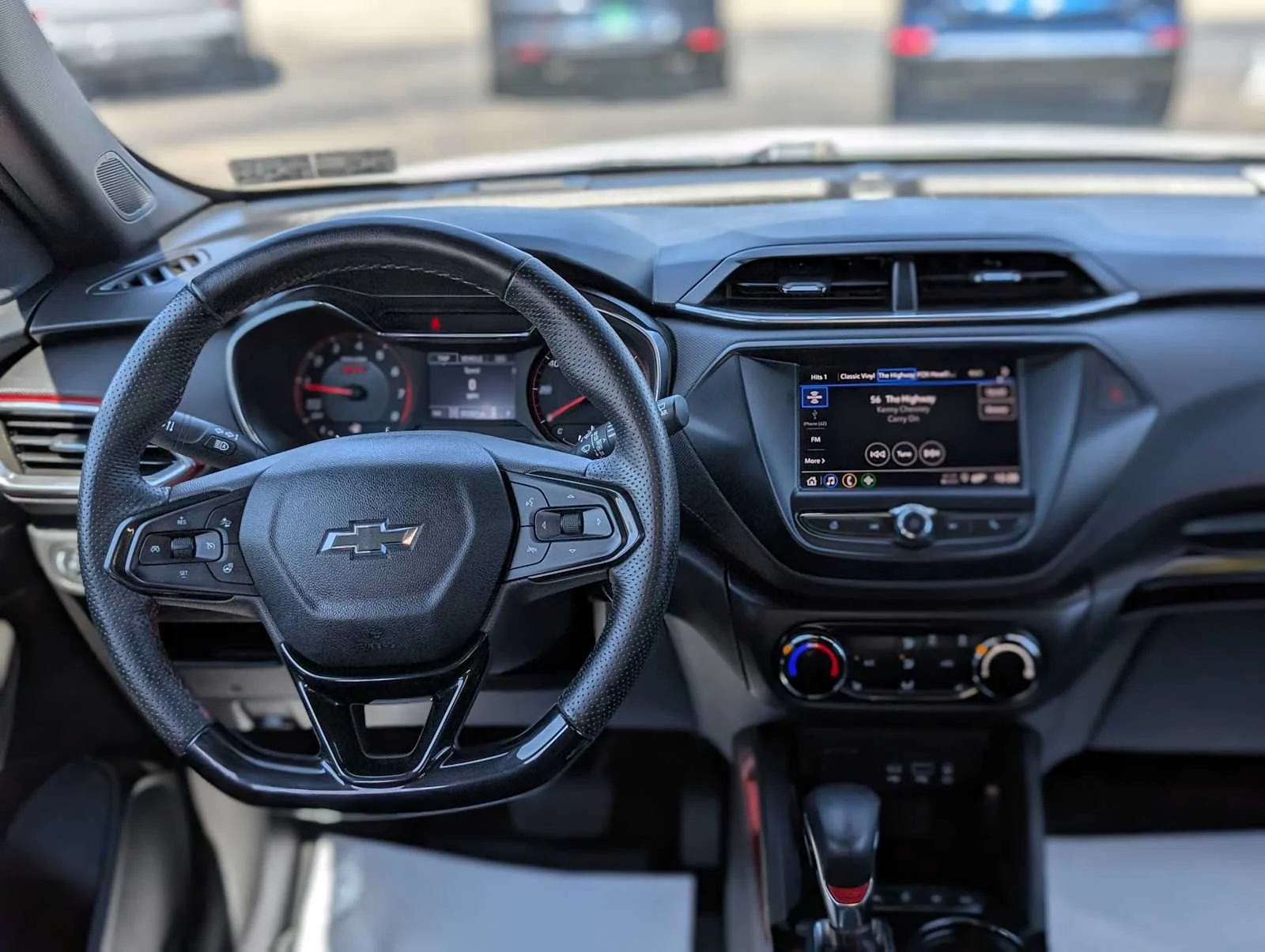 Used 2022 SUMMIT WHITE Chevrolet RS image 5