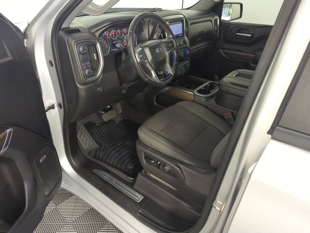 Used 2019 Silver Chevrolet RST image 10