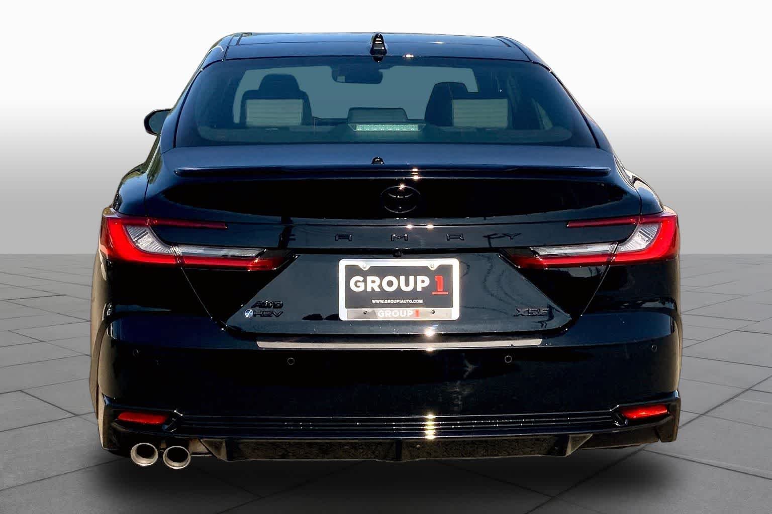 View vehicle photo 4