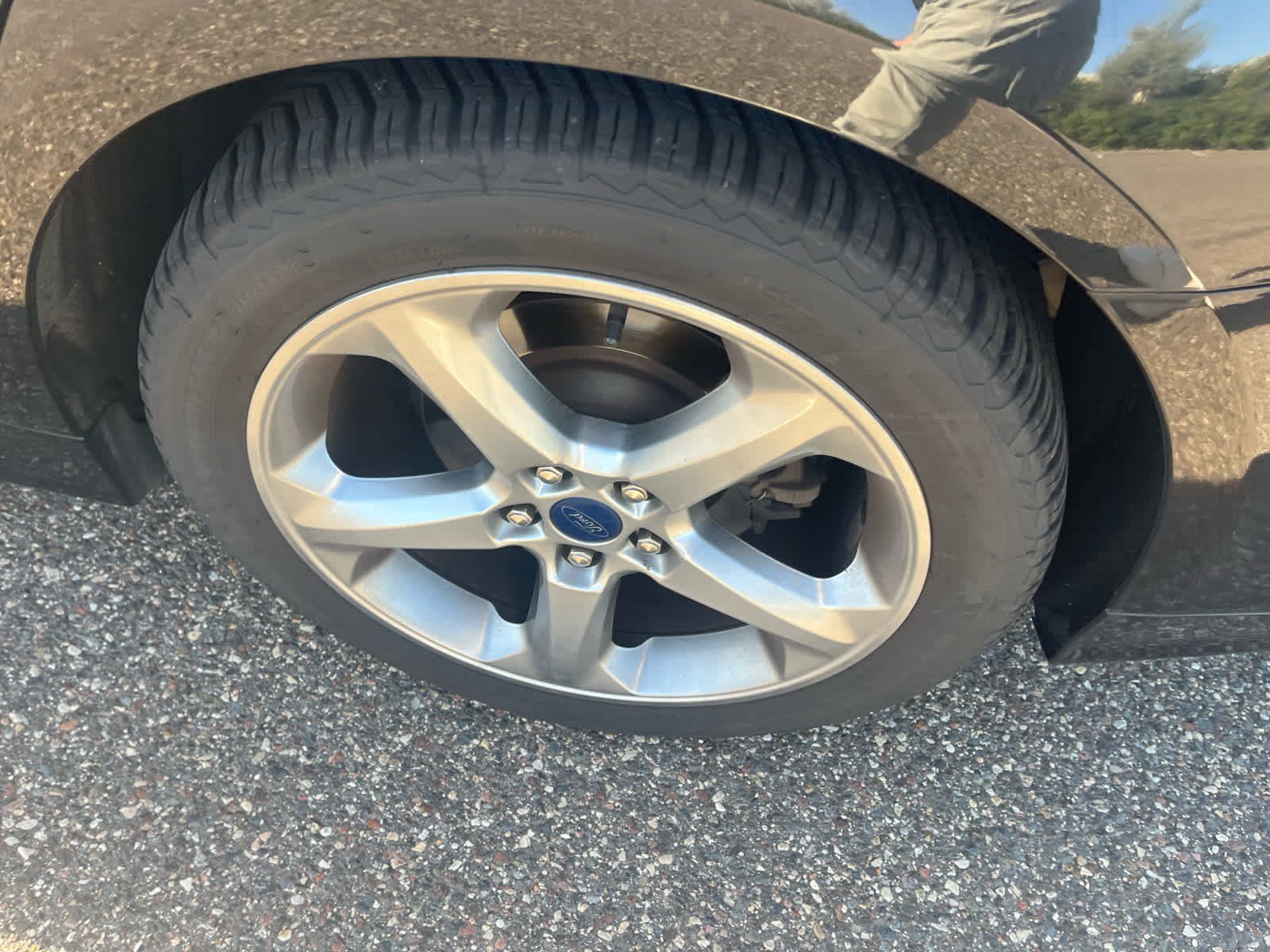 Used 2015 Tuxedo Black Ford SE image 8