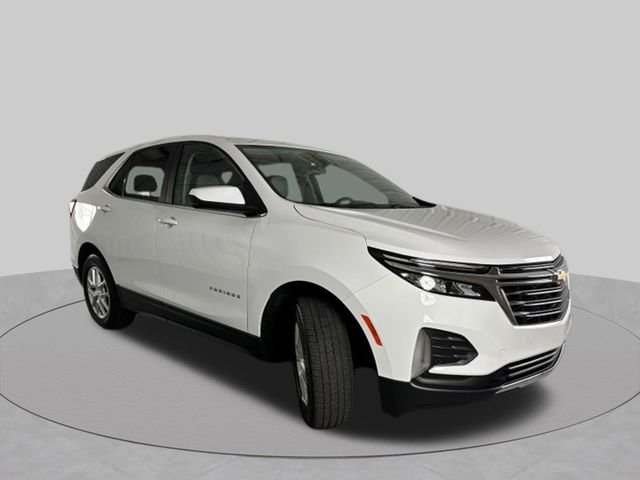 Used 2023 White Chevrolet LT image 4