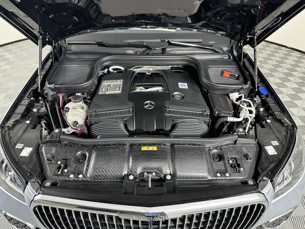New 2026 Cirrus Silver Metallic Mercedes-Benz Maybach GLS 600 image 67