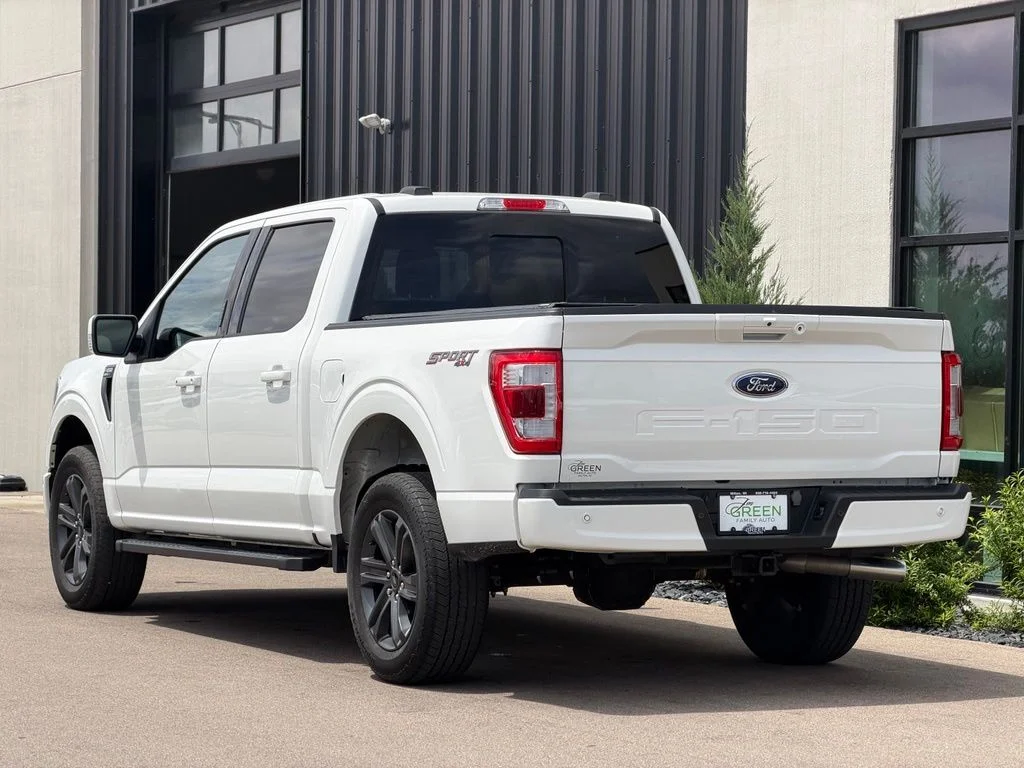 Used 2023 White Ford Lariat image 3