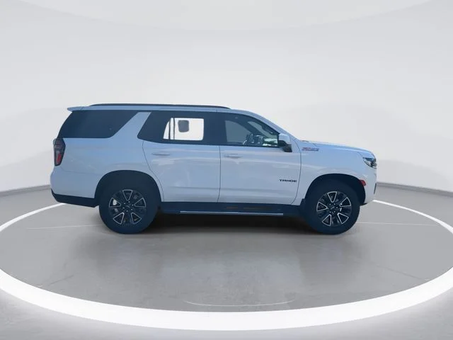 Certified Used 2022 White Chevrolet Z71 image 8