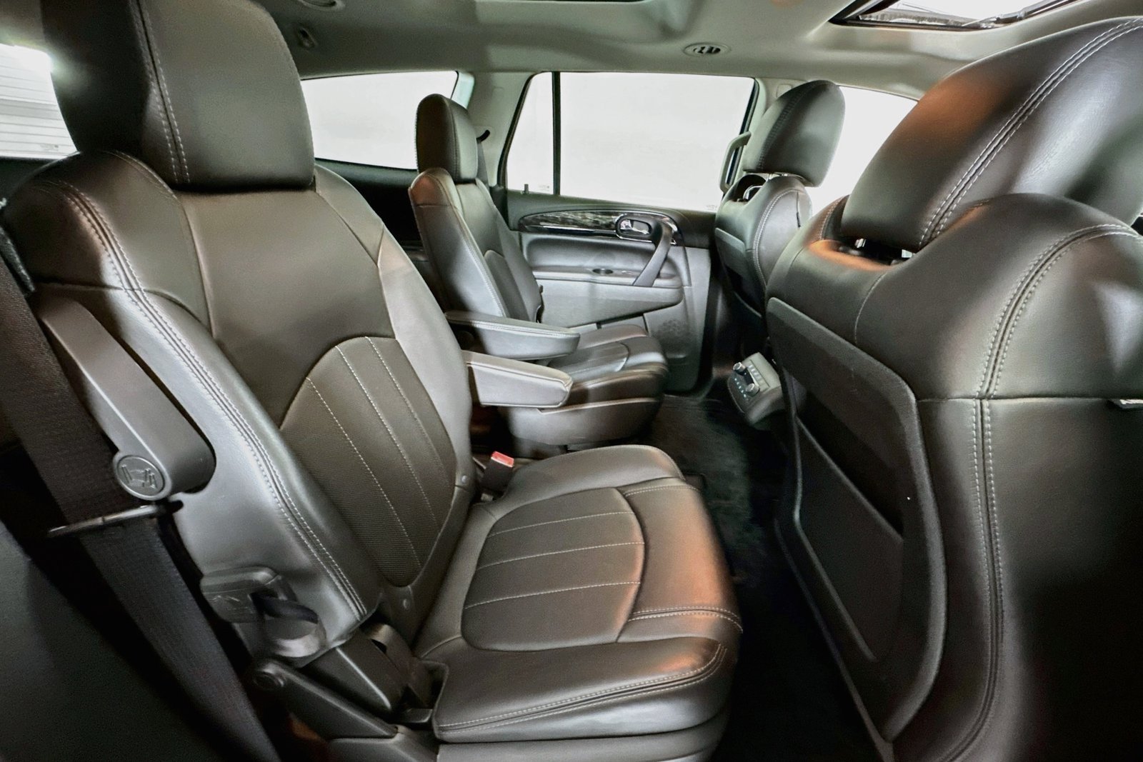 Used 2017 Ebony Twilight Metallic Buick Premium image 24