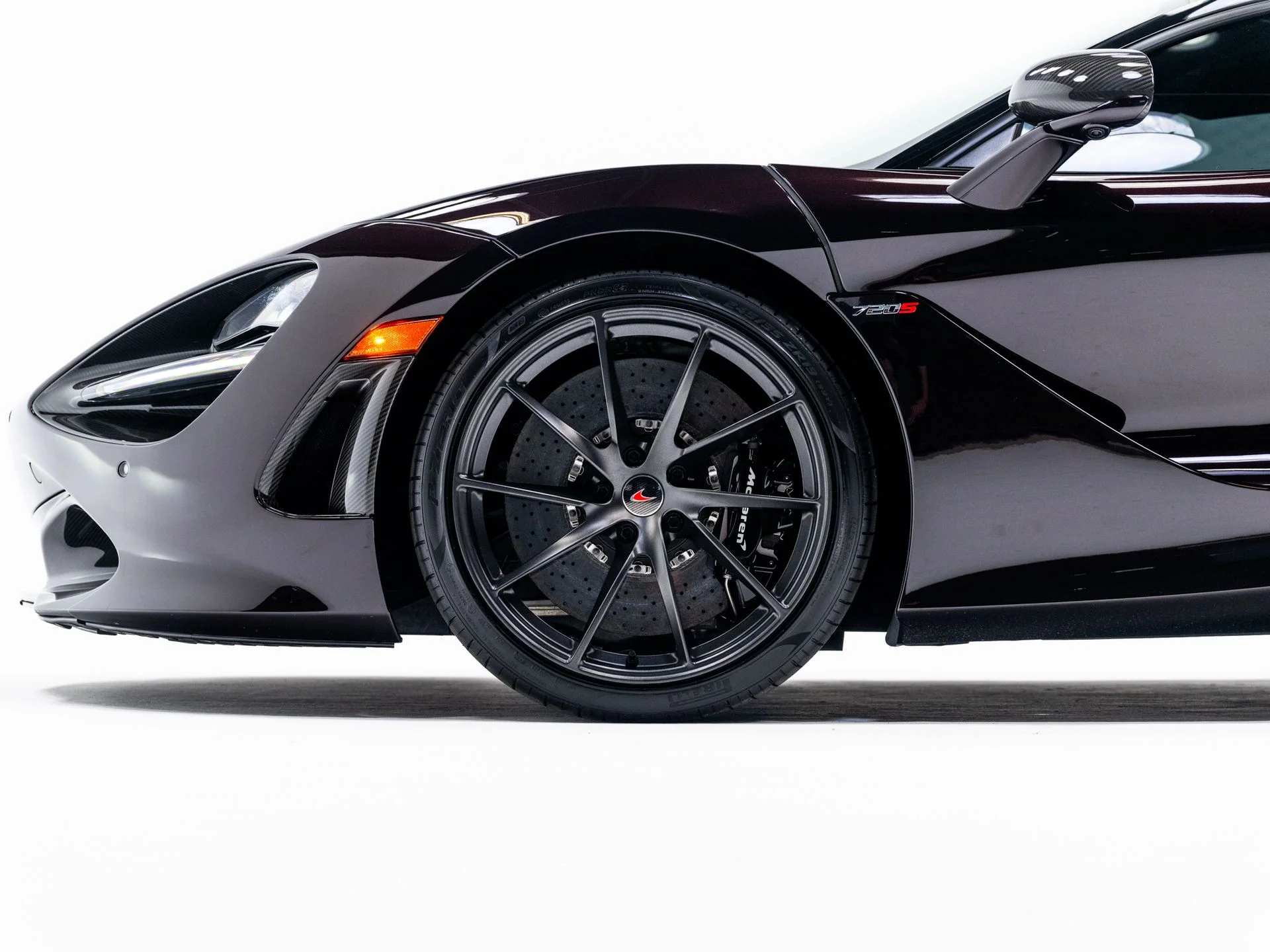 Used 2018 Quartz McLaren Luxury image 9