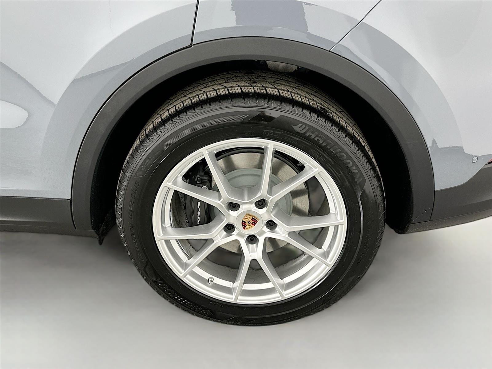 Certified Used 2026 Arctic Grey Porsche  image 12