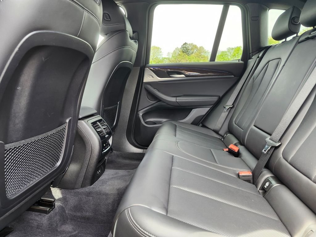 Certified Used 2022 Blue BMW xDrive30i image 16