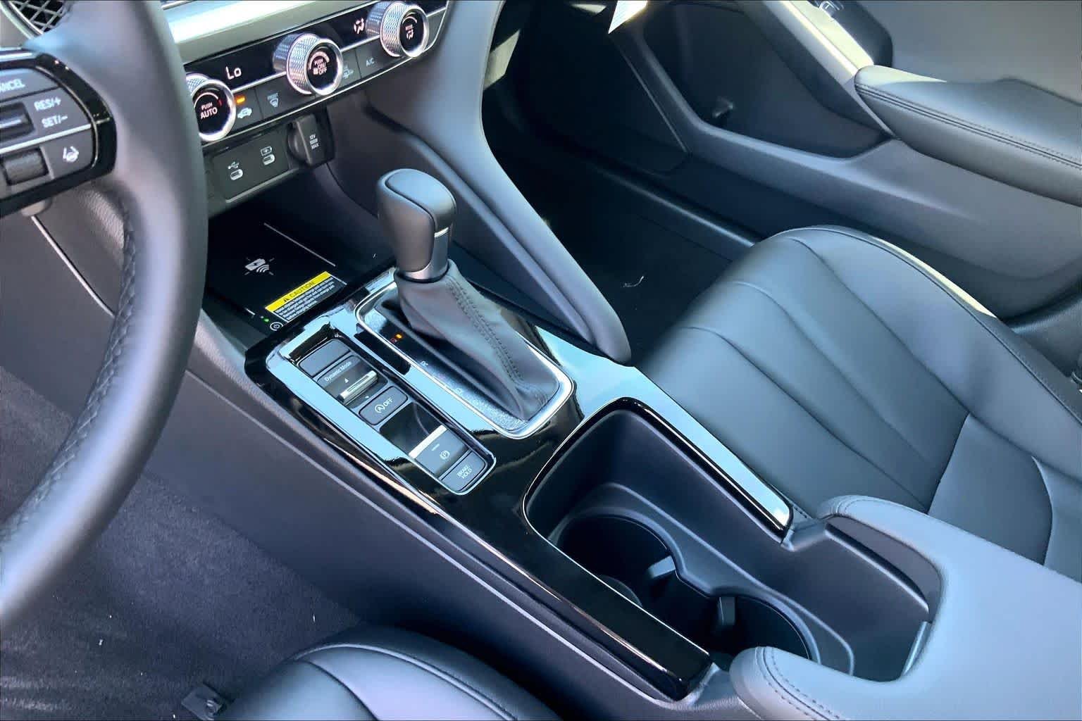 New 2026 Urban Gray Pearl Acura  image 11