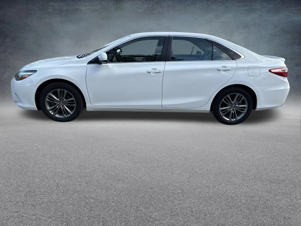 Used 2017 Toyota Camry SE with VIN 4T1BF1FK4HU759983 for sale in Rome, NY
