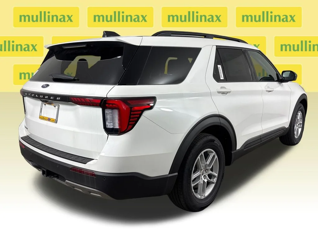New 2026 White Ford Active image 4