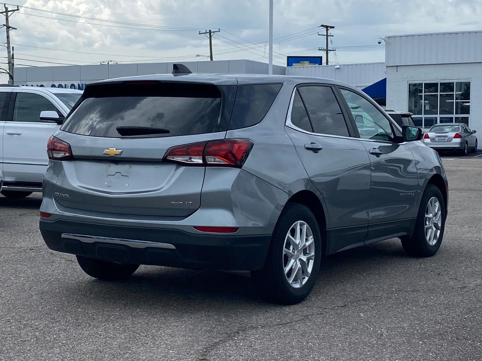 Used 2023 Sterling Gray Metallic Chevrolet LT image 6