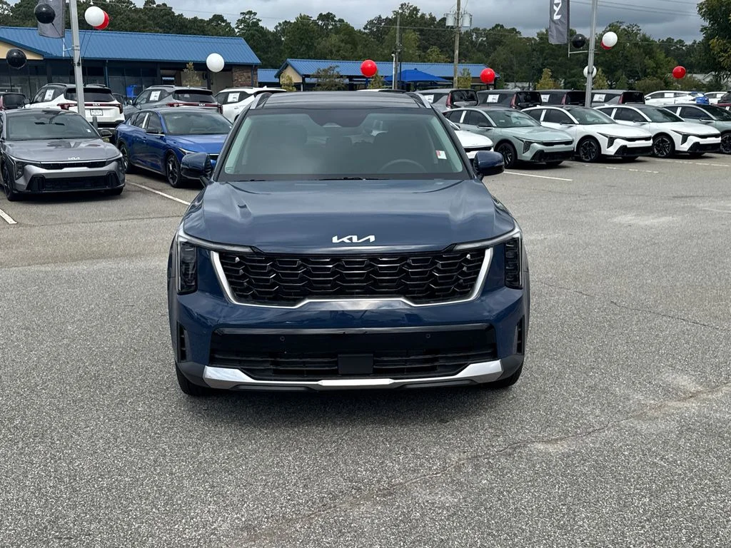 2025 Kia Sorento S - Photo 8