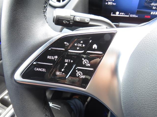 Used 2026 Night Black Mercedes-Benz GLA 250 4MATIC® image 11