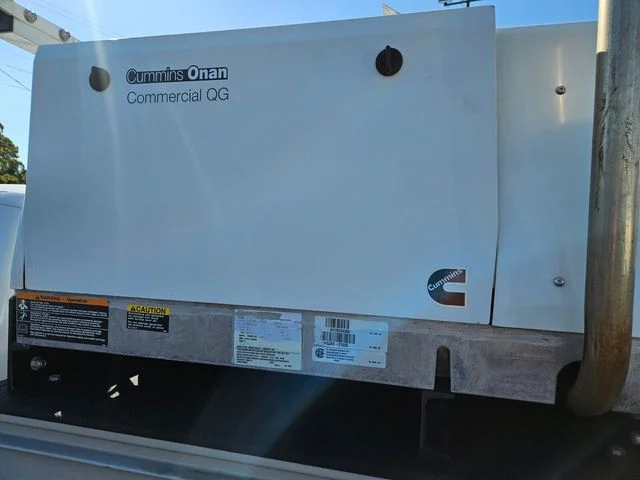 Used 2008 White Ford  image 13