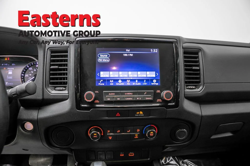 Used 2022 White Nissan S image 11