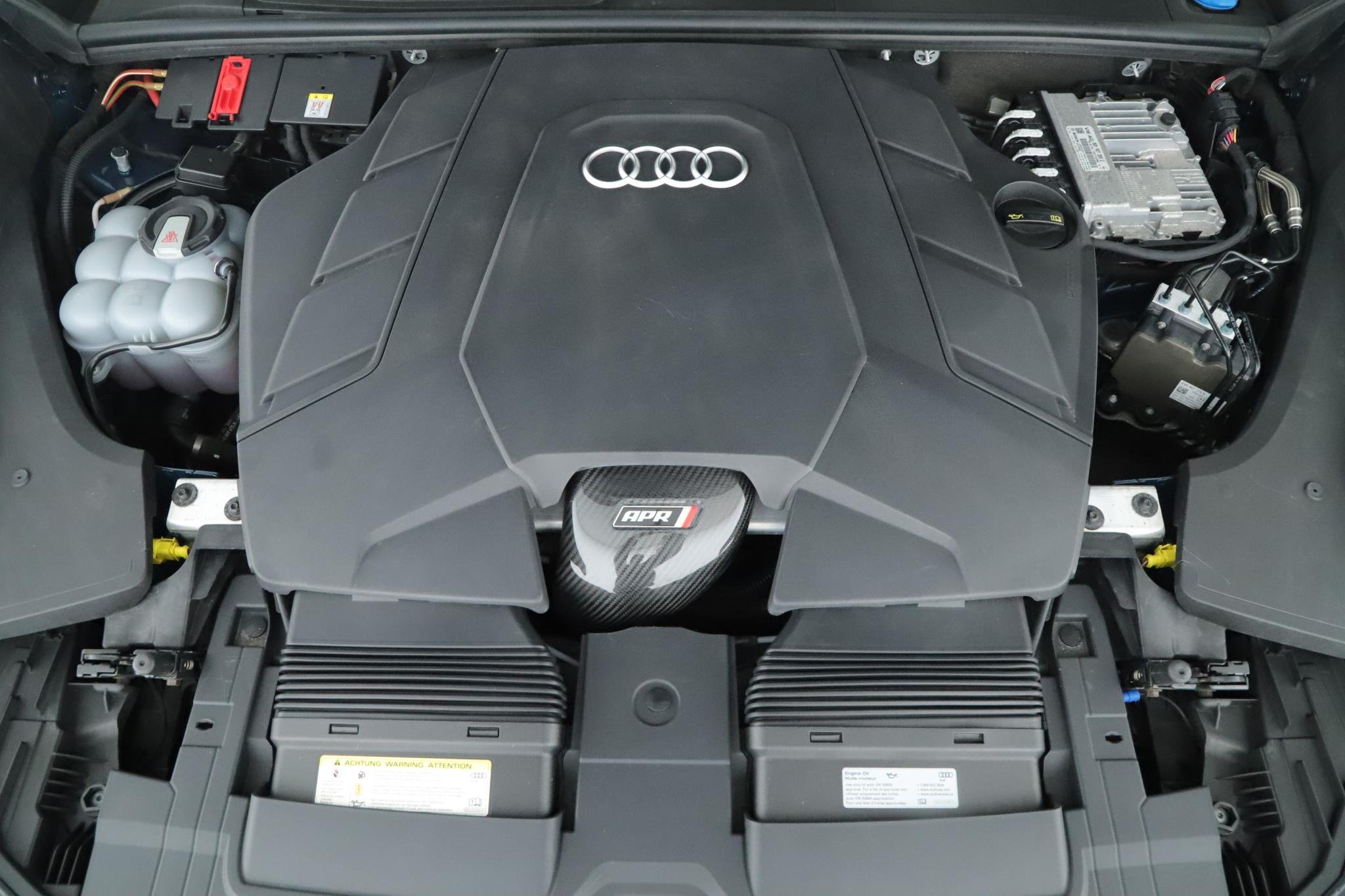 Used 2019 Galaxy Blue Metallic Audi Premium Plus 55 TFSI quattro image 18