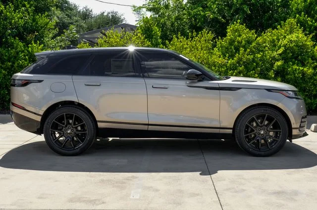 2026 Land Rover Range Rover Velar Dynamic SE - Photo 10