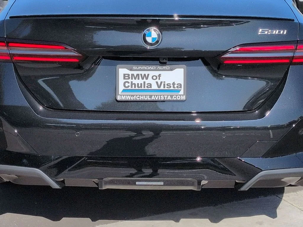 New 2026 Black BMW 530i image 9