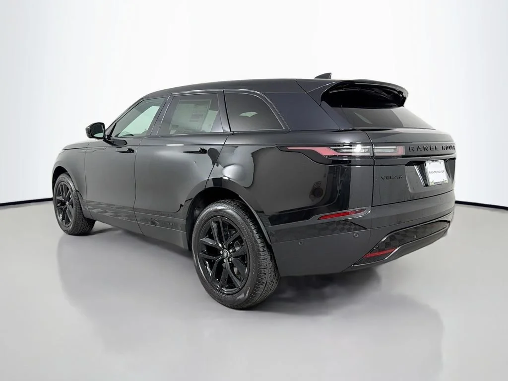 New 2026 Santorini Black LAND ROVER S image 7