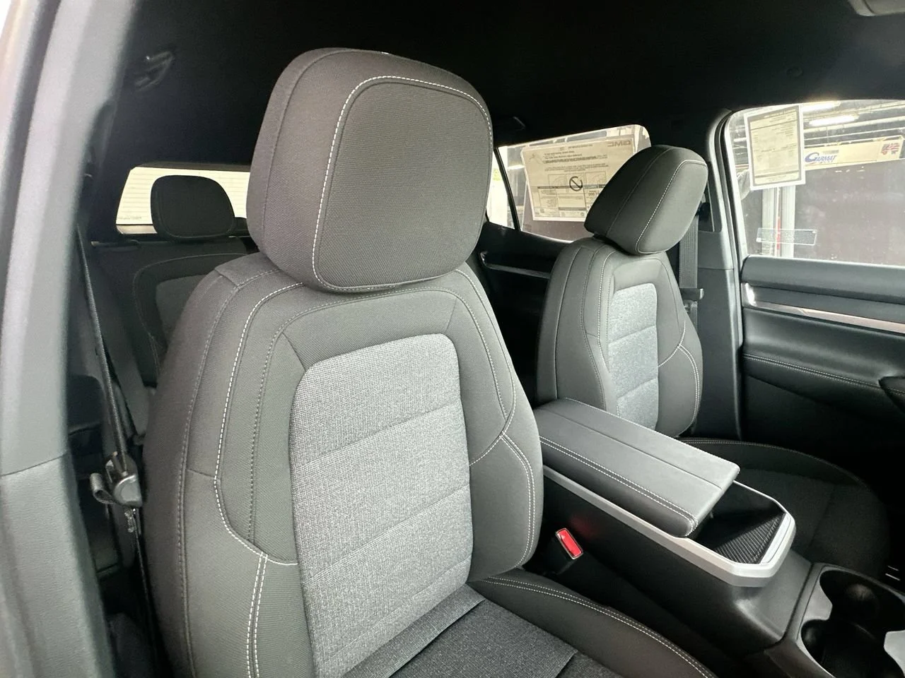 2027 GMC Terrain Elevation - Photo 27