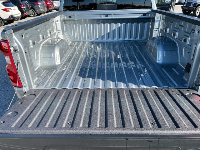 2026 Chevrolet Silverado 1500 photo 28 of 41