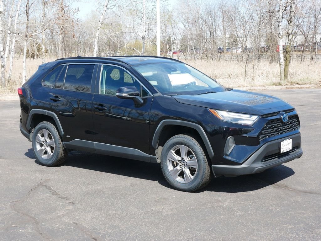 Used 2024 Toyota RAV4 XLE with VIN 4T3RWRFV5RU121810 for sale in Minneapolis, Minnesota