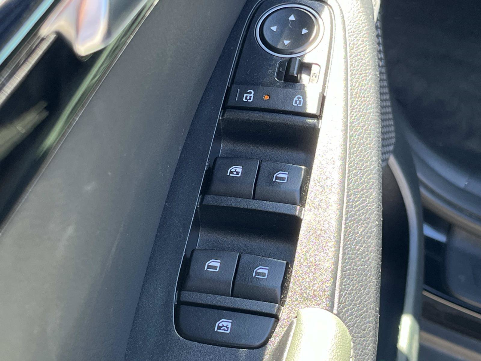Used 2024 Fusion Black Kia SX image 29