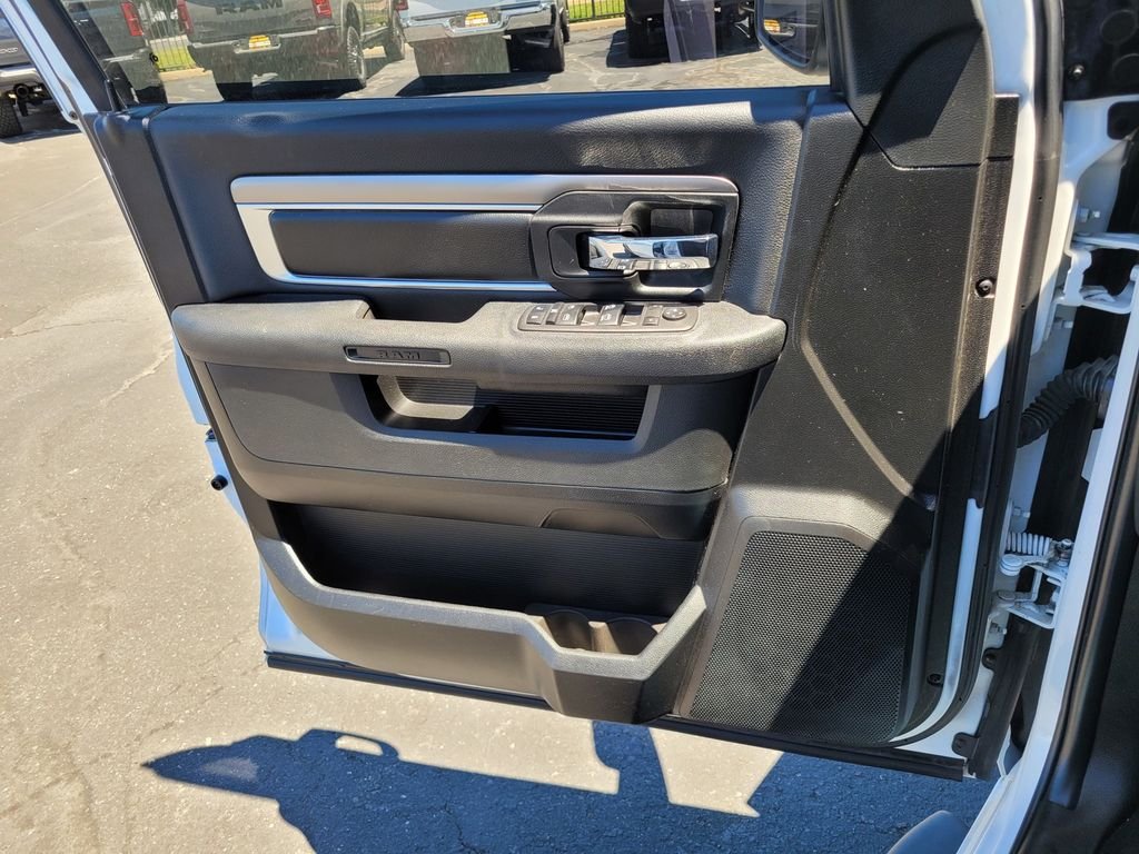 Used 2023 White Ram Warlock image 27