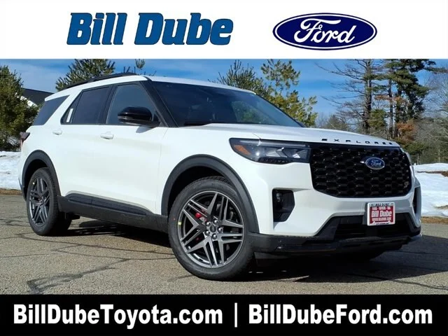 New 2026 Star White Metallic Tri-Coat Ford ST image 1
