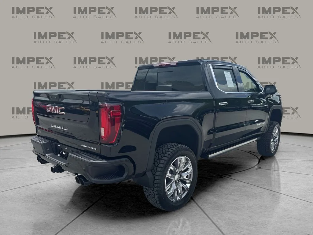 Used 2023 Black GMC Denali image 5