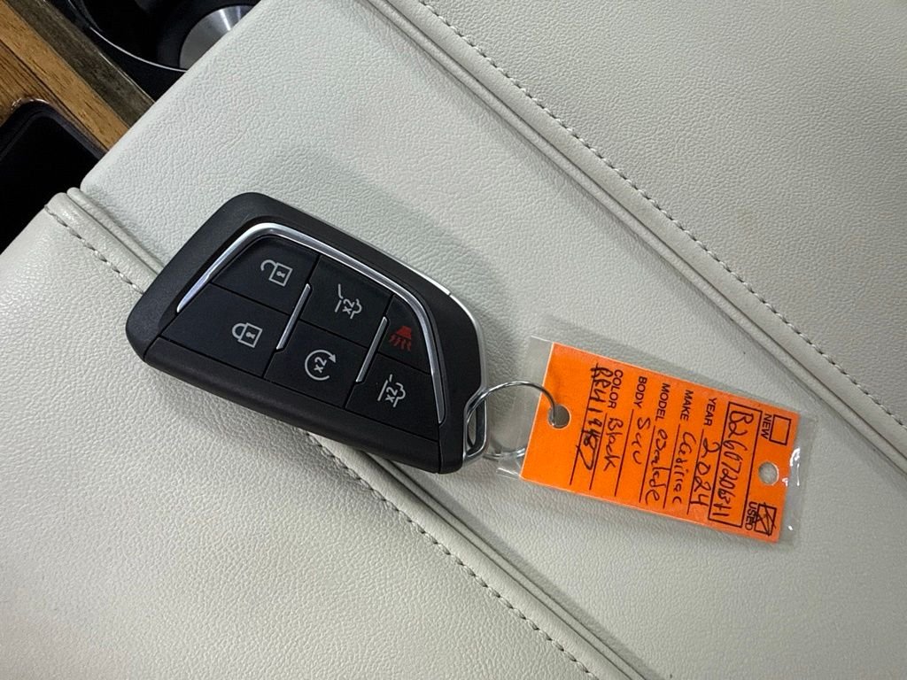 Used 2024 Black Cadillac Sport Platinum image 36