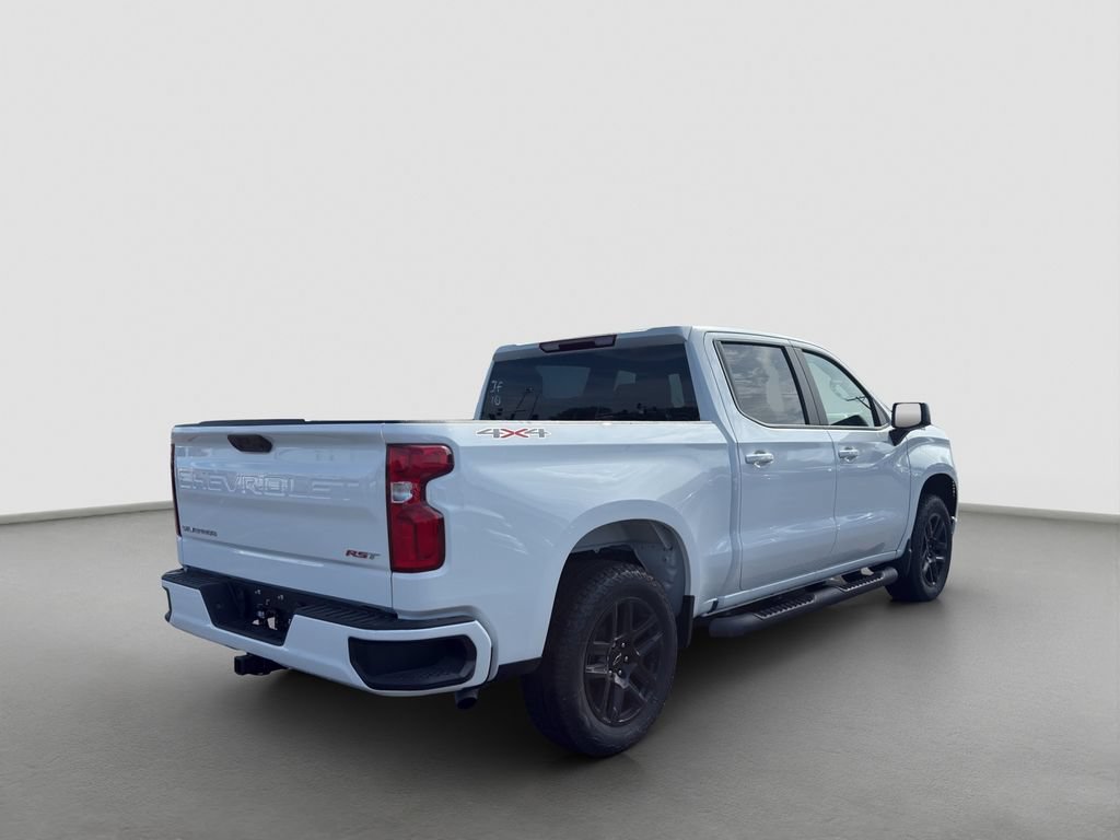 New 2026 Summit White Chevrolet RST image 6